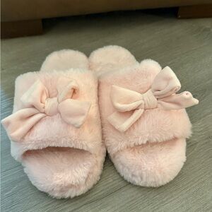 Pink Fuzzy Slippers with Bows